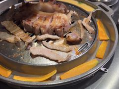 -哈哈碳都·牛肋条无限自助烤肉(台江万达店)