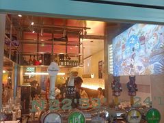 -白仁仔· 活烤海鲜 宵夜(豫园店)