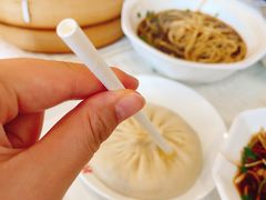 蟹黄汤包-怡园饭店-餐厅(四望亭店)