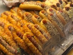 特色肠仔包-PAPER STONE BAKERY(天汇广场店)