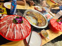-谭公鱼头·鲜鱼火锅·小龙虾·江湖菜(秀沿路店)