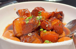 Wenbi Braised Pork