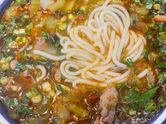 -云阿蛮云南生烫牛肉米线(奉贤路店)