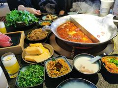 花胶鸡鸳鸯锅-湊湊火锅·茶憩(和平大悦城店)