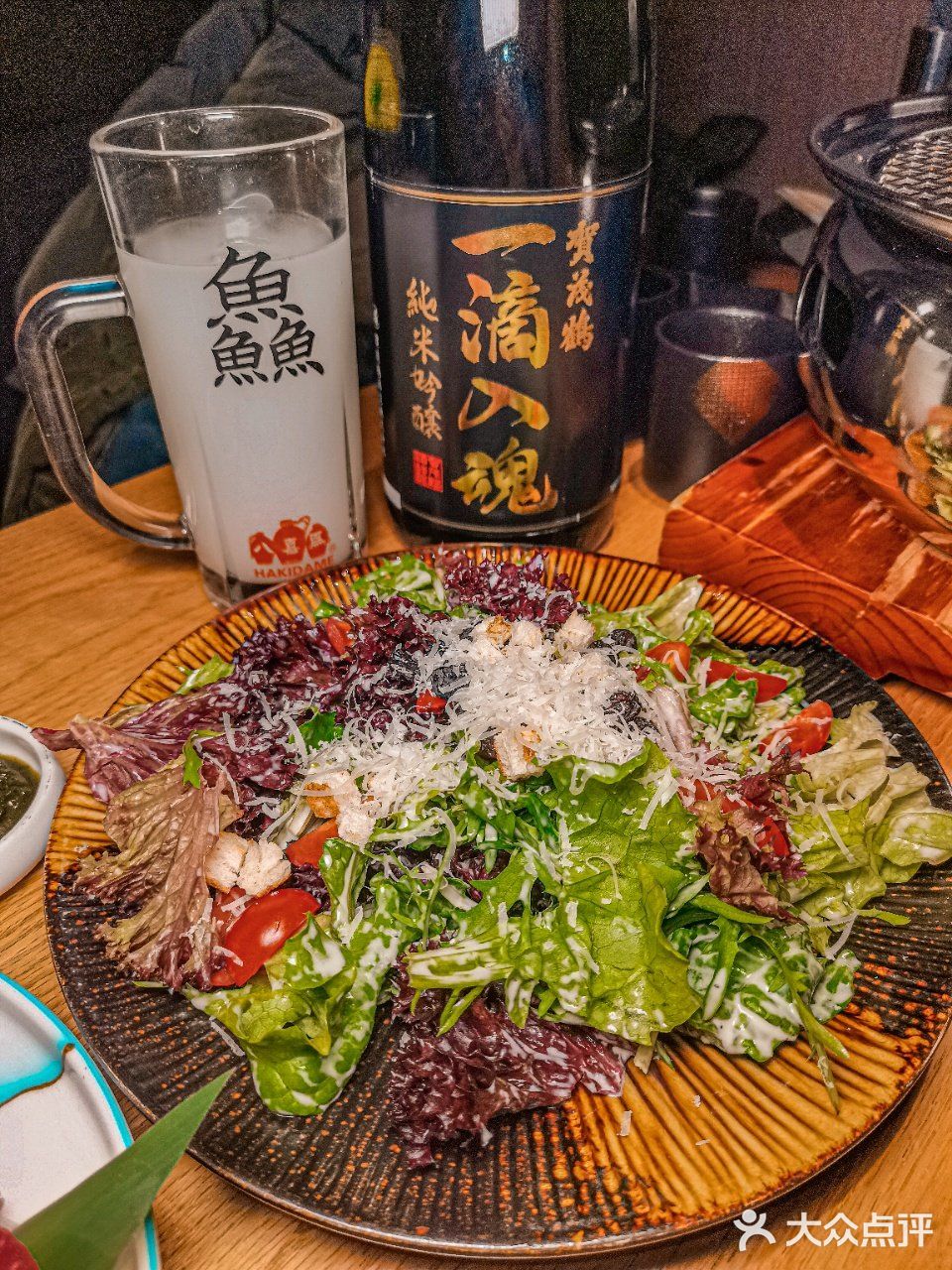 月薪3k也能来😉 就爱这口儿，一口熟成牛🐮 肉一口酒