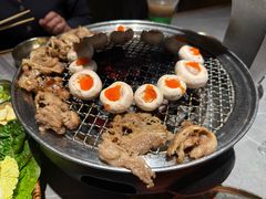 -草家酱蟹炭火烤肉店(珲春南路一店)