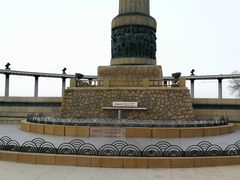 -人民防洪胜利纪念塔