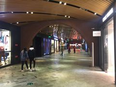 -砂之船奥莱(南京江宁店)