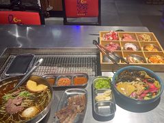 -马路牙子烧烤音乐酒馆(望京店)