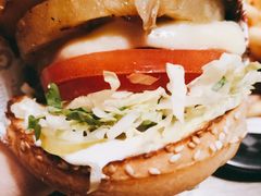 -The Habit Burger Grill 哈比特汉堡(复兴soho店)
