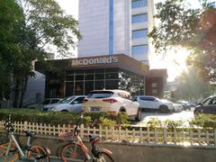 门面-麦当劳(南京路2店)