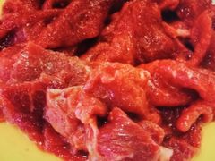 -啊美丽炭火烤肉(滑翔一店)