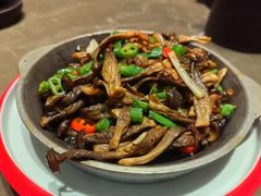 -吕氏焗小鲜•海鲜青岛菜(总店)