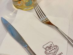 -成桂西餐厅·42年的味道(五大道疙瘩楼店)