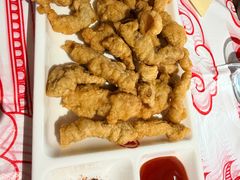 -肥肥虾庄·金牌油焖大虾(汉街SKP店)