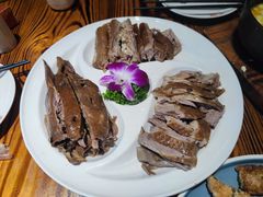 苏南卤味拼盘-百年银屏蚝烙·潮汕菜·非遗(乐山店)