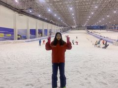-乔波室内滑雪场