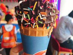 樱桃芝士华夫控-DQ·蛋糕·冰淇淋(民勇嘉泰店)