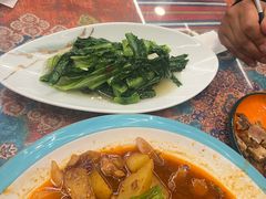 -乡村馕坑肉·烧烤·新疆菜·本地人更爱吃(阿勒泰首店)