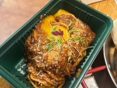 鸡蛋圆面配鲜番茄牛肉酱-JuiceRobot·手工意大利面&汉堡精酿(珠江新城店)