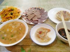 -泓源馅饼店