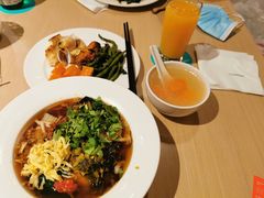 -上海世茂皇家艾美酒店