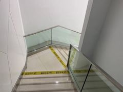 -和平卓尔口腔·矫正种植中心