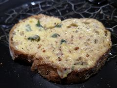 餐前包-AZUL by FUEL蓝色·法式酒馆(琶醍店)