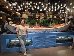 -领鲜活海鲜榴莲自助火锅(东门店)