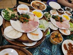 -桥香园云南过桥米线(金马碧鸡店)