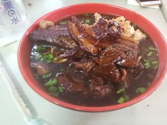-小龙大肉面馆