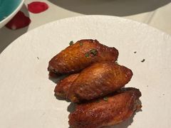 -MONICH牛排融合餐厅(和义大道购物中心店)