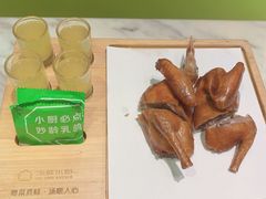 -汤城小厨•粤菜•靓汤(西直门凯德MALL店)