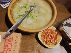 -富正毅三下锅·湘西韵味(天门山索道店)