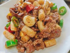 莲藕尖炒牛肉-铁炉农家菜馆