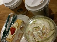 -星巴克(浦东机场T1国际27号口店)
