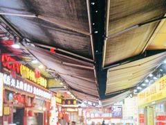 -八一好吃街·高品美食广场