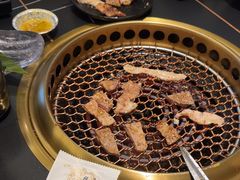 -極屋鮨牛 · 烧肉酒场(时代C馆店)