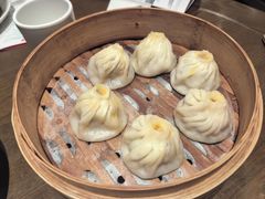 蟹黄鲜肉小笼-南翔馒头店(豫园店)