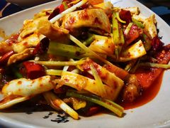 火爆黄喉-肖四女乐山跷脚牛肉(世博源店)