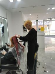 -Coo Hair salon