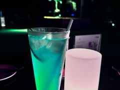 -亚龙湾喜来登·美景台大堂吧