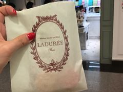 -ladurée(戴高乐机场T 2F店)