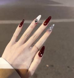 -桃色美甲沙龙