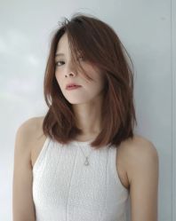 -妃格美发沙龙·烫发·染发