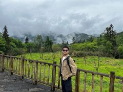 -梭布垭石林景区