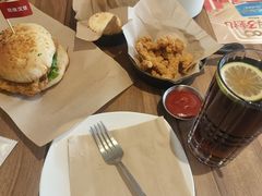 -必胜客(欢乐颂店)