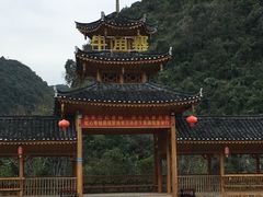 -牛角寨瀑布景区