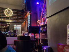 -阿拉道世界精酿啤酒坊(逸翠·尚府店)