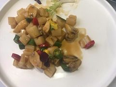 -老船夫婚宴婚庆会馆(延吉路店)